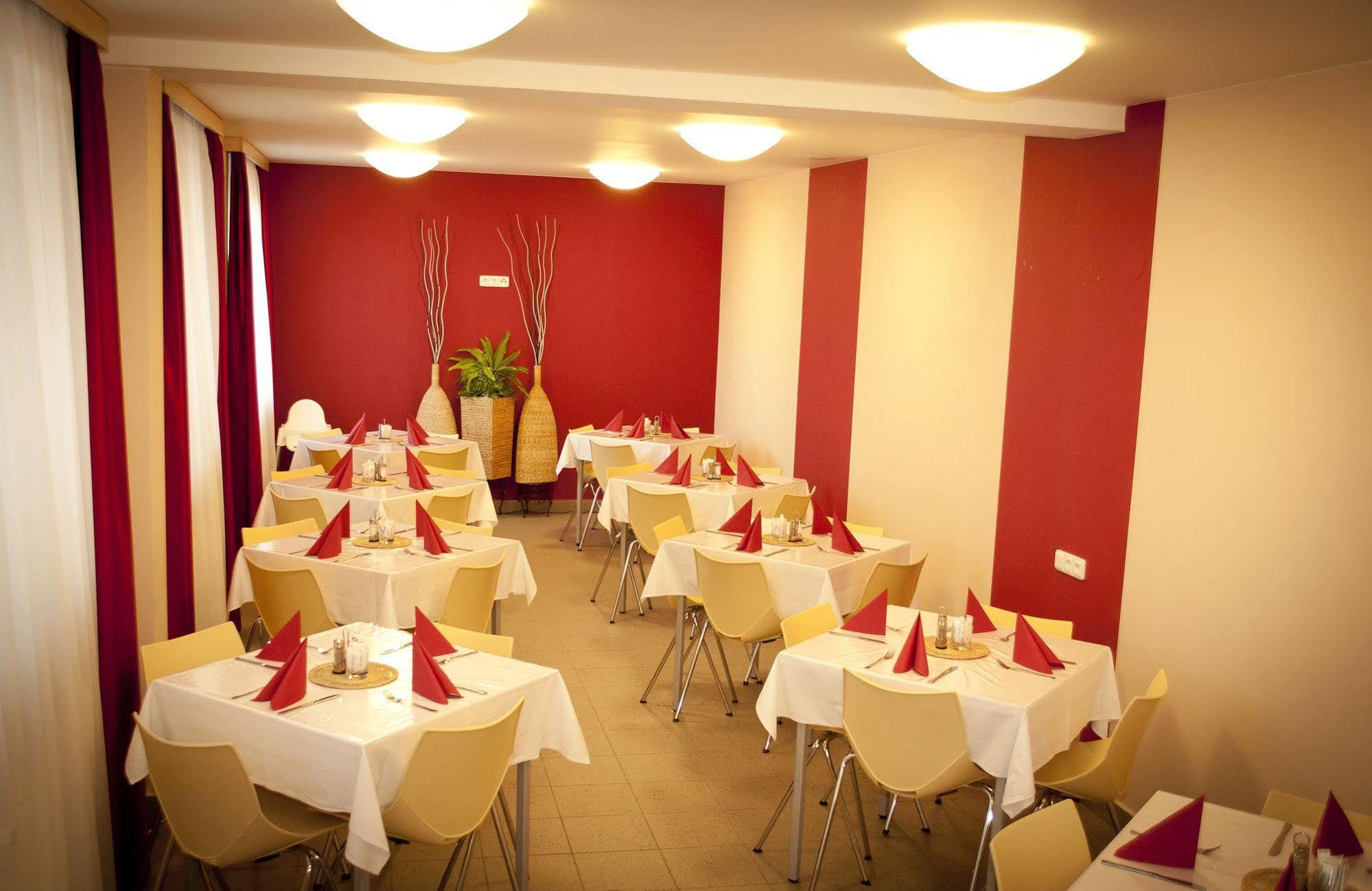 Hotel Albellus Brno Exteriör bild